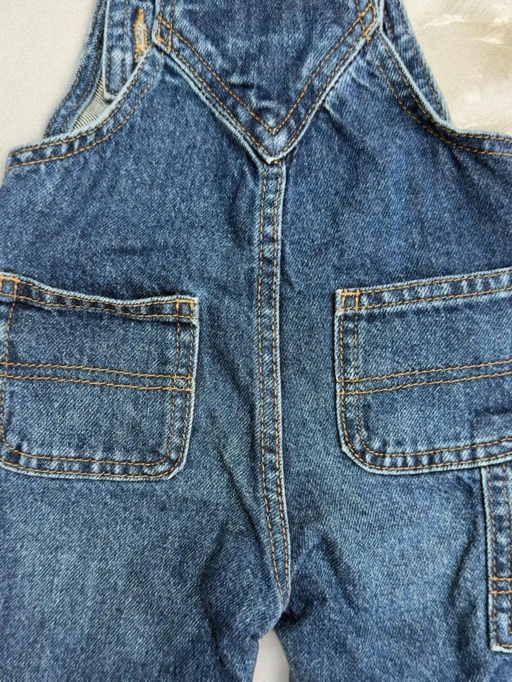 Old Navy Denim Overalls (Kid’s)